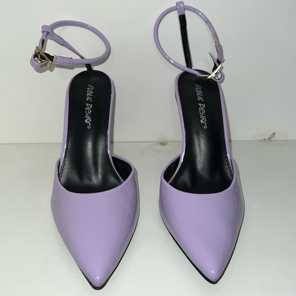 Pointy heels